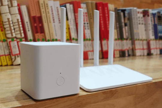 荣耀路由器X1增强版遇上小米路由器3与传统路由的对决