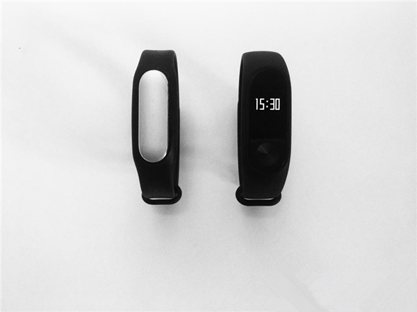 新王与旧王 小米手环2与小米手环1对比评测