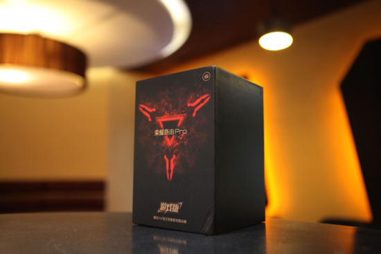 华为荣耀路由pro游戏版开箱评测