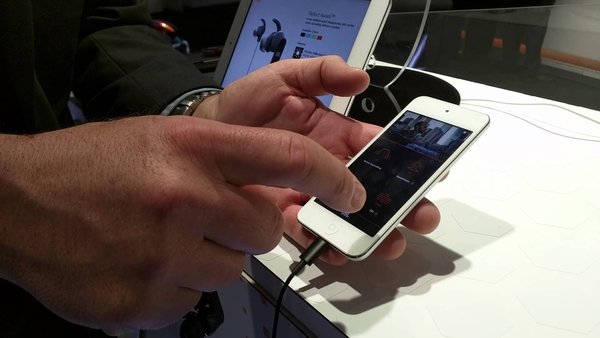 JBL Reflect AWARE耳机评测