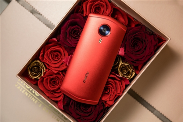 美图T8s野兽派礼盒特别版亮相