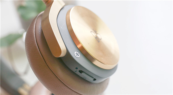 b&o beoplay h8耳机怎么使用