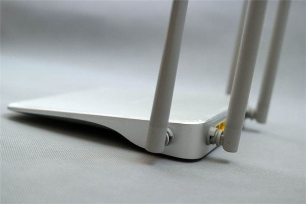 斐讯K2P路由器拆机