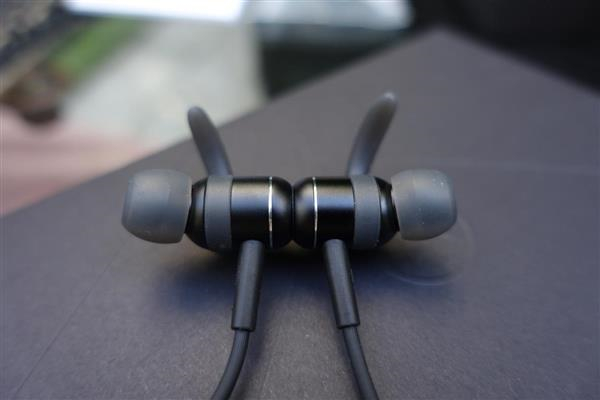 小酷M1智能耳机开箱评测