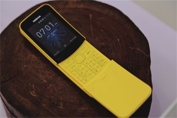 诺基亚8110真机图赏