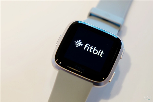 Fitbit Versa专为女性用户设计专用监测模式