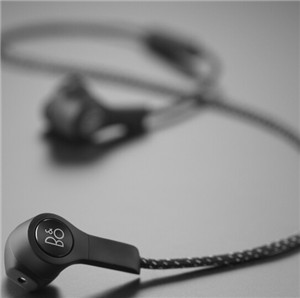 B&O BeoPlay H5耳机图片