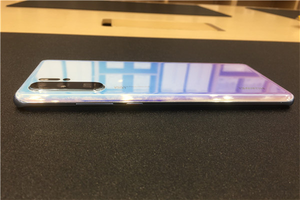 华为p30pro全方位评测：拍照神器，性能强劲